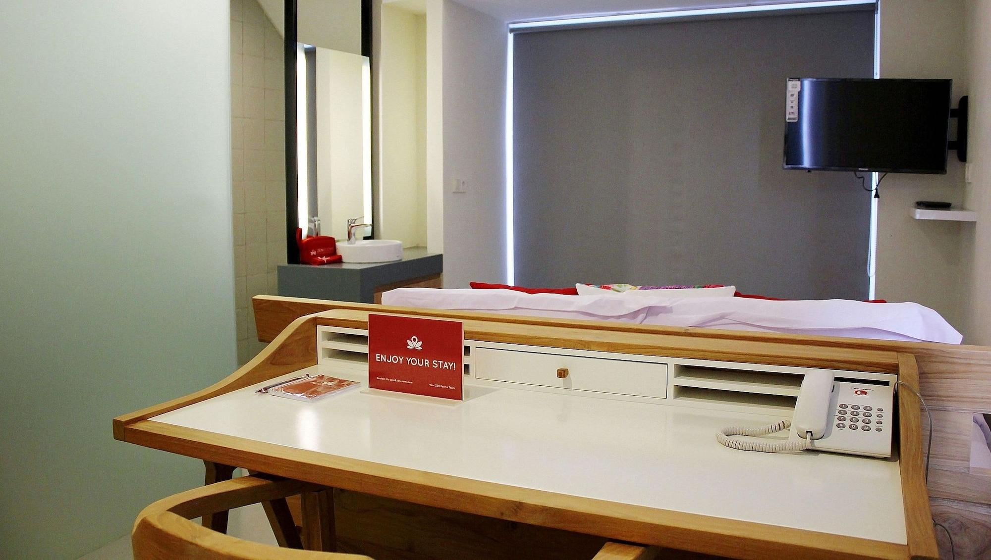 Zen Rooms Patra Kuningan Syariah Dżakarta Zewnętrze zdjęcie